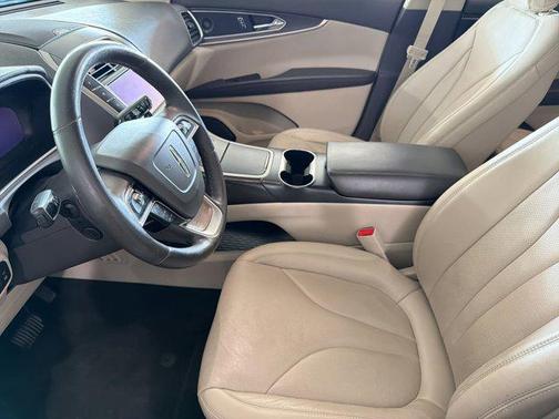 Artisan Blue 2020 Lincoln Nautilus Reserve