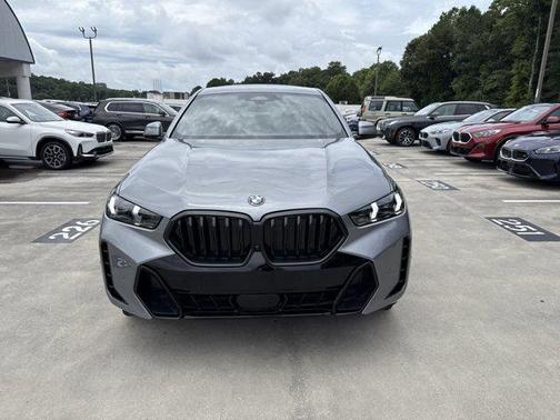 2024 BMW X6 xDrive40i