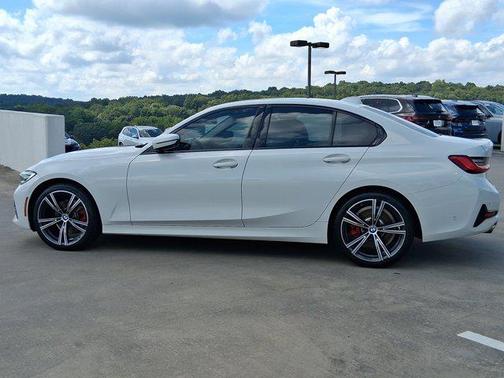 2019 BMW 330 330i
