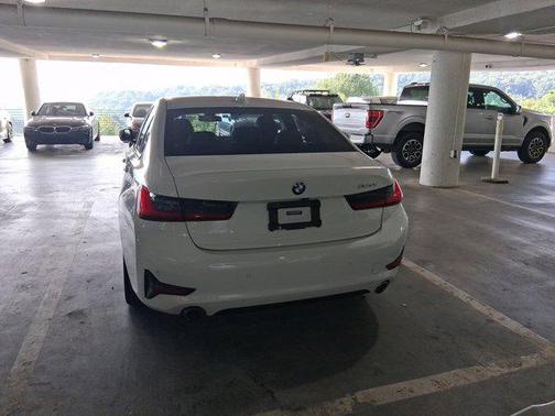 2019 BMW 330 330i
