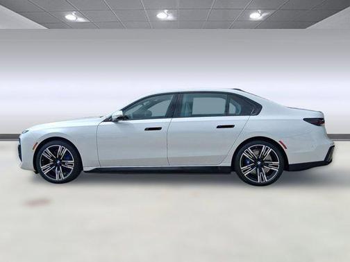 2025 BMW i7 xDrive60