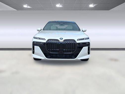 2025 BMW i7 xDrive60
