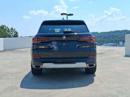 2023 BMW X5 sDrive40i