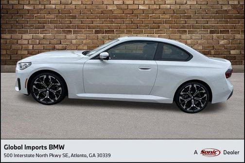 2025 BMW 230 i