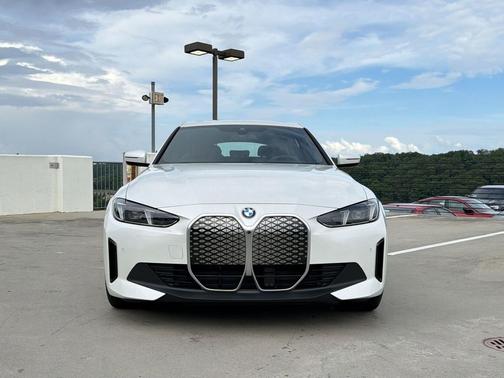 Mineral White Metallic 2026 BMW i4 Gran Coupe eDrive40