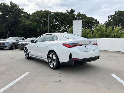 Mineral White Metallic 2026 BMW i4 Gran Coupe eDrive40