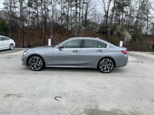 2025 BMW 330 i