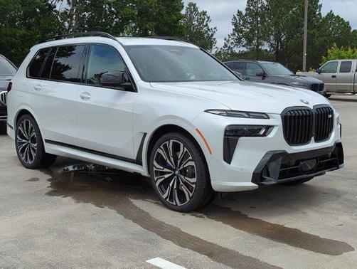 2026 BMW X7 M60i