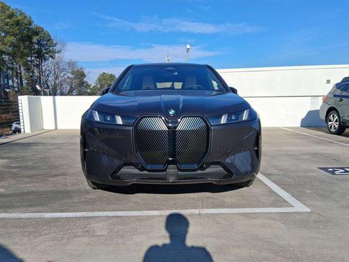 2026 BMW iX xDrive60