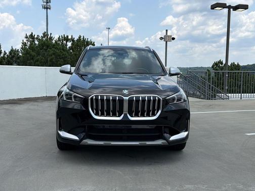 Black Sapphire Metallic 2023 BMW X1 xDrive28i