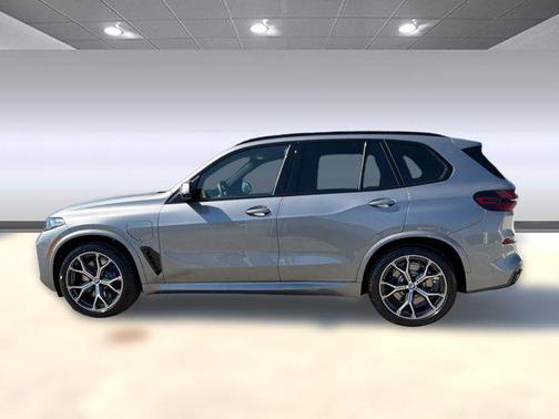 Skyscraper Grey Metallic 2026 BMW X5 PHEV xDrive50e
