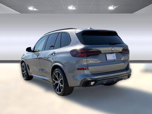 Skyscraper Grey Metallic 2026 BMW X5 PHEV xDrive50e