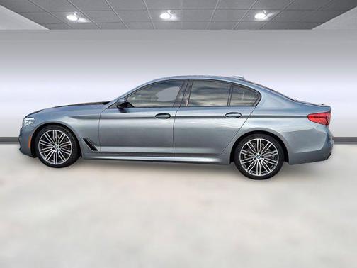2020 BMW 540 540i