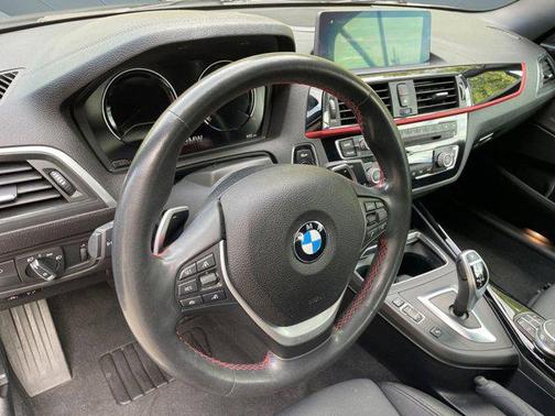 2020 BMW 230 230i