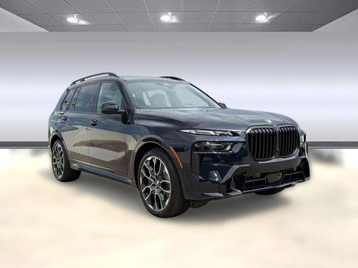 Carbon Black Metallic 2027 BMW X7 xDrive40i
