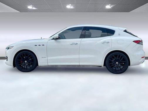2021 Maserati Levante Base