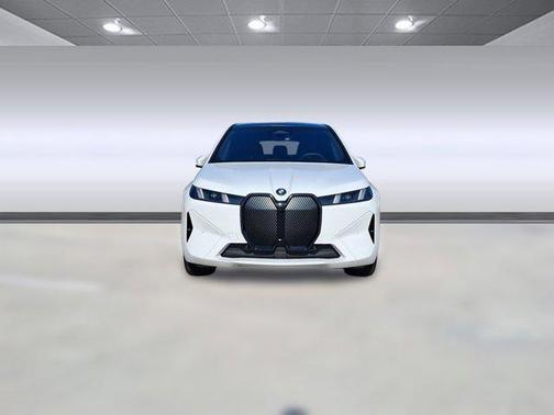 2026 BMW iX xDrive60