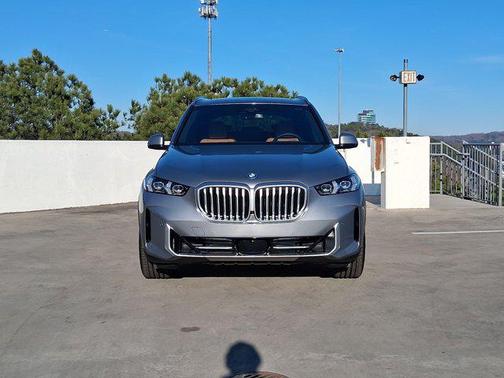 2026 BMW X5 PHEV xDrive50e