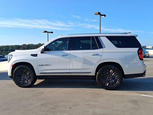 2024 GMC Yukon Denali Ultimate