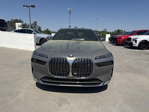 2025 BMW i7 xDrive60