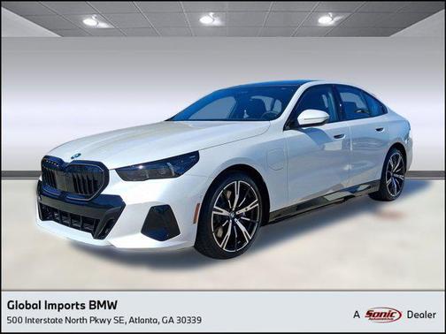 2026 BMW 550e 550e xDrive