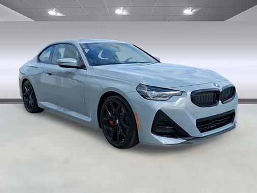 2026 BMW 230 i