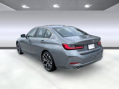 2025 BMW 330 330i Sedan