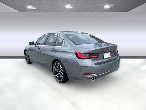 2025 BMW 330 i