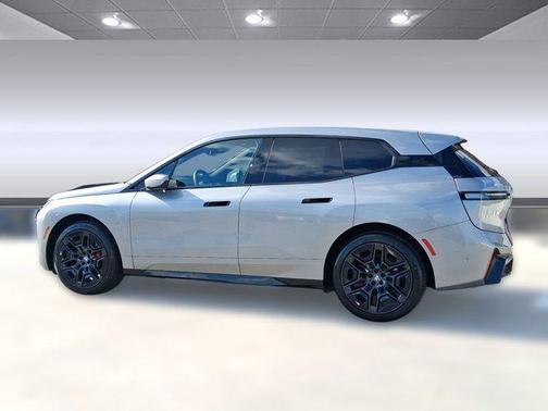 2026 BMW iX xDrive60