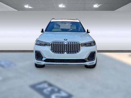 2021 BMW X7 xDrive40i