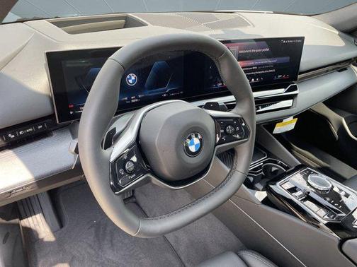 2026 BMW 530 i