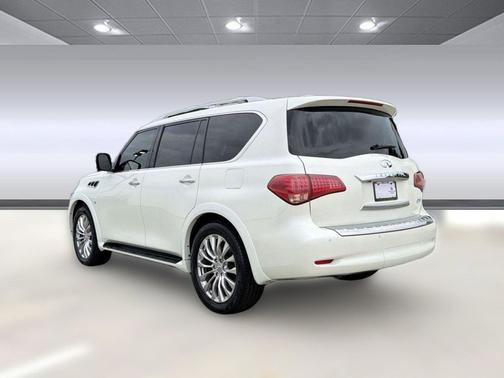 Majestic White 2017 INFINITI QX80 Base