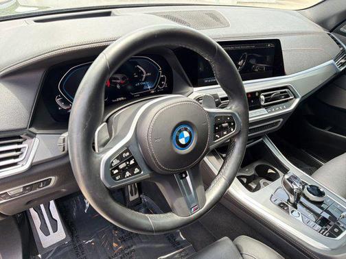 Black Sapphire Metallic 2023 BMW X5 PHEV xDrive45e