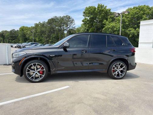 Black Sapphire Metallic 2023 BMW X5 PHEV xDrive45e