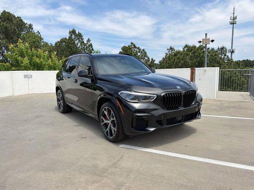 Black Sapphire Metallic 2023 BMW X5 PHEV xDrive45e