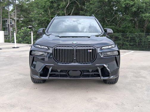 2026 BMW X7 M60i