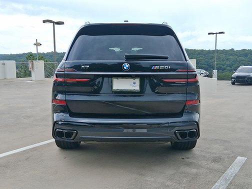 2026 BMW X7 M60i