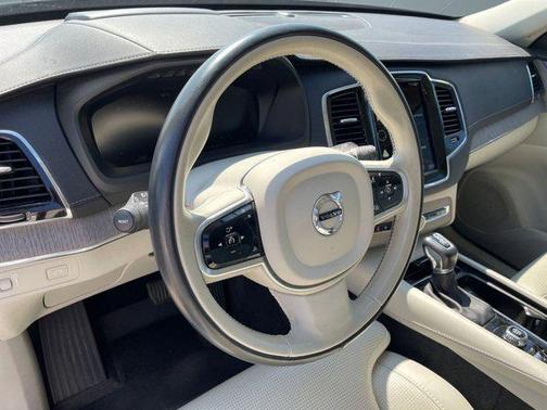 2020 Volvo XC90 T6 Inscription