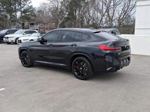 2023 BMW X4 M40i