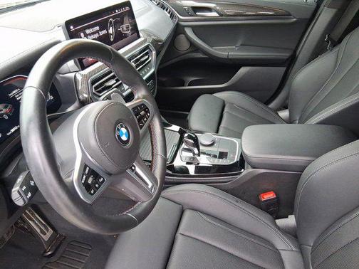 2023 BMW X4 M40i