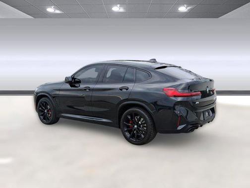 2023 BMW X4 M40i