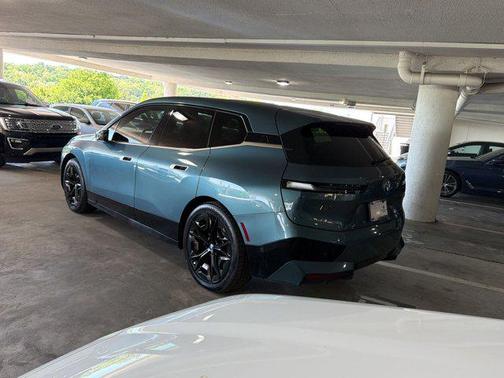 Blue Ridge Mountain Metallic 2023 BMW iX M60