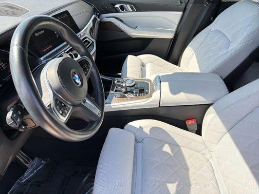 2023 BMW X5 sDrive40i