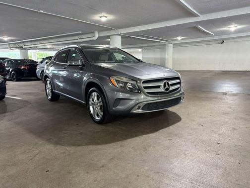 Polar Silver Metallic 2016 Mercedes-Benz GLA-Class GLA 250