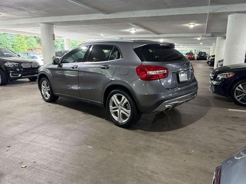 Polar Silver Metallic 2016 Mercedes-Benz GLA-Class GLA 250