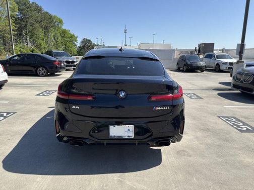 2023 BMW X4 M40i