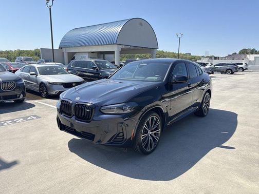 2023 BMW X4 M40i