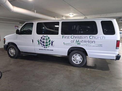 2013 Ford E350 Super Duty XL