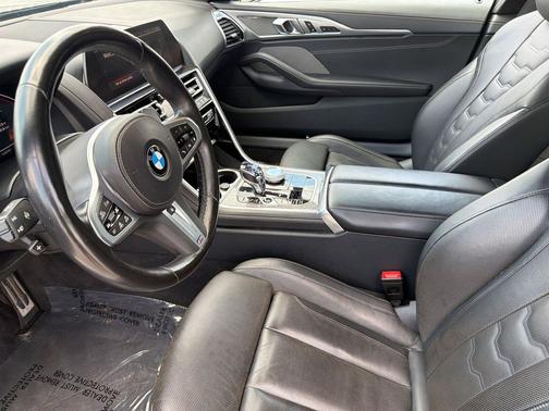 Black Sapphire Metallic 2022 BMW 840 i