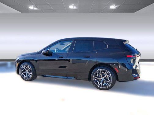 2026 BMW iX xDrive60